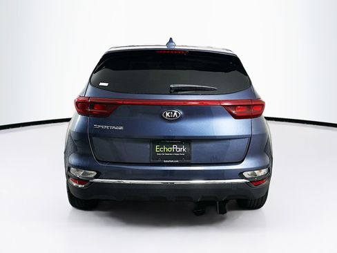 Used 2022 Kia Sportage LX image 7