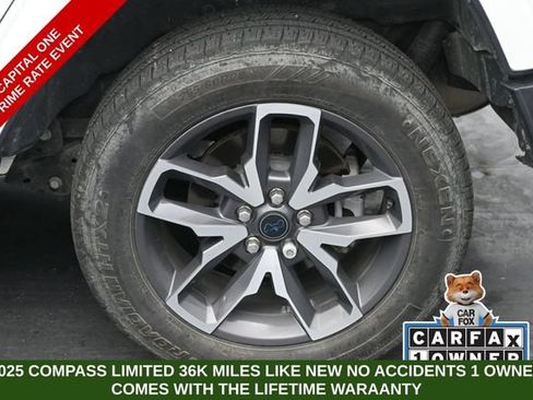 Used 2024 Jeep Wrangler Unlimited w/ Convenience Group AWD/4WD image 39