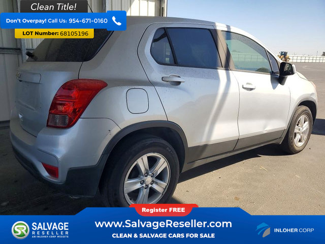 Used 2019 Chevrolet Trax LS FWD image 4