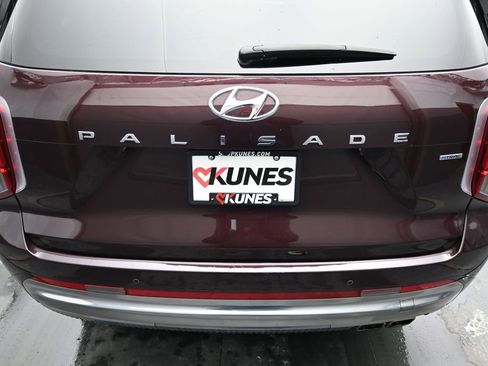 Used 2024 Hyundai Palisade Calligraphy image 13