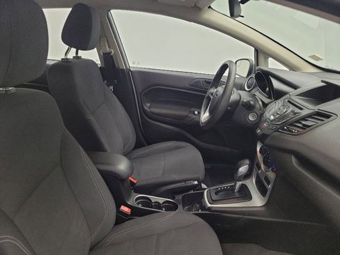 Used 2019 Ford Fiesta SE FWD image 21