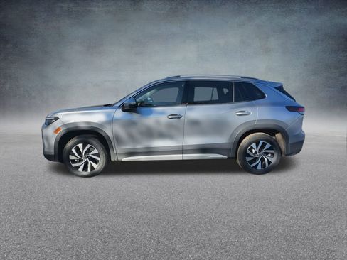 New 2025 Volkswagen Tiguan S image 9