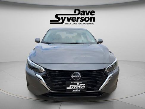 New 2025 Nissan Sentra SV w/ SV Premium Package image 5