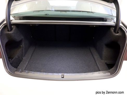 Certified 2025 BMW 330i xDrive Sedan image 30