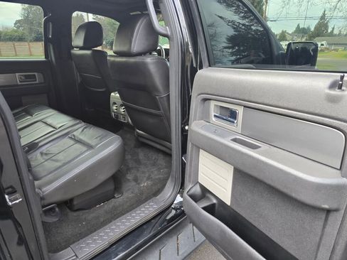 Used 2011 Ford F150 Raptor w/ SVT Exterior Graphics Pkg image 15