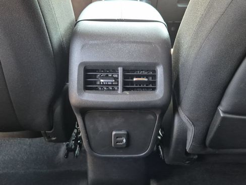 Certified 2022 GMC Terrain SLE w/ Driver Convenience Package FWD image 20