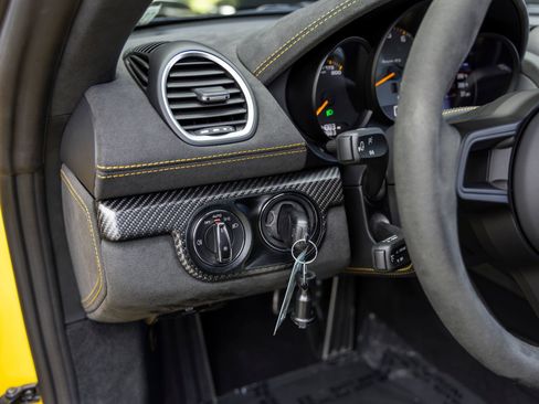 Certified 2025 Porsche 718 Boxster Spyder RS RWD image 54