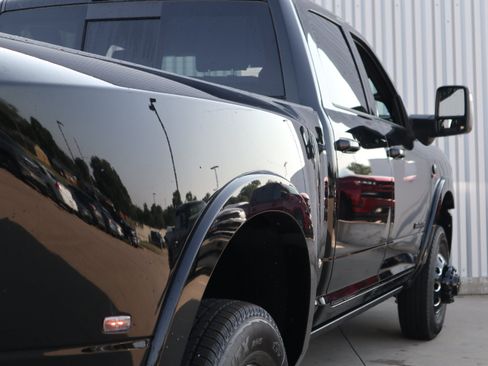 New 2026 RAM 3500 Limited AWD/4WD image 5