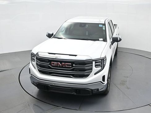 Used 2025 GMC Sierra 1500 SLT image 52