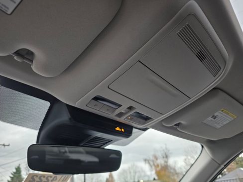 Certified 2024 MAZDA CX-90 Plug-In Hybrid w/ Preferred image 33