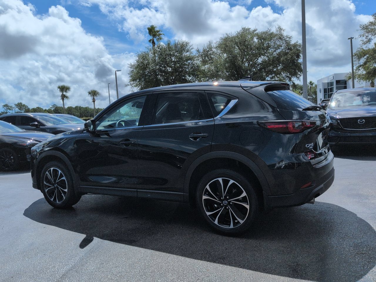 Used 2023 MAZDA CX-5 AWD 2.5 S w/ Premium Package image 6