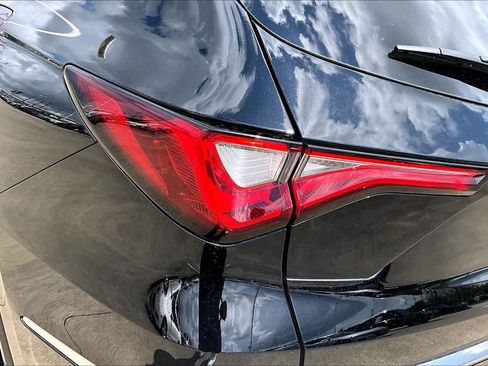 Used 2023 Acura MDX FWD w/ Technology Package image 26