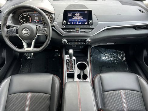 Used 2023 Nissan Altima 2.5 SR image 13