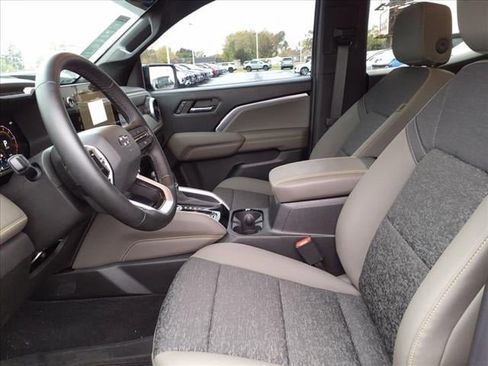 New 2024 Chevrolet Colorado ZR2 w/ Safety Package AWD/4WD image 14