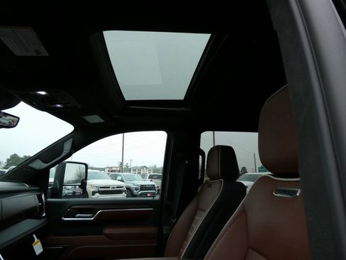 New 2026 GMC Sierra 3500 Denali Ultimate image 24