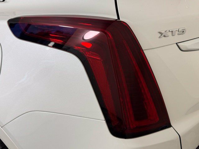 Used 2024 Cadillac XT5 Premium Luxury FWD image 14