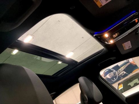 Used 2025 Mercedes-Benz C 43 AMG 4MATIC Sedan image 13