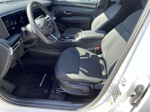 New 2026 Hyundai Santa Cruz SE image 11