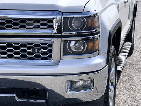 Used 2014 Chevrolet Silverado 1500 LTZ AWD/4WD image 43