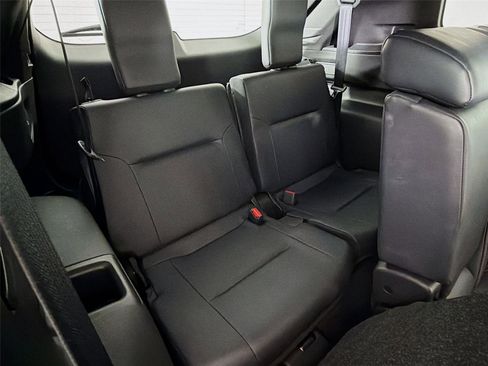 Used 2022 Mitsubishi Outlander SEL image 28