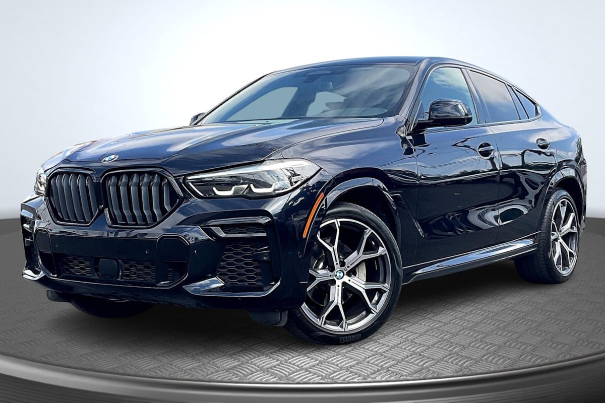 Used 2022 BMW X6 xDrive40i w/ M Sport Package AWD/4WD image 12