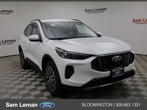 New 2025 Ford Escape SE w/ PHEV Premium Package image 2