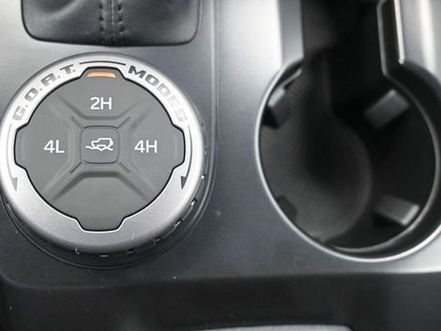 New 2025 Ford Bronco Outer Banks image 23