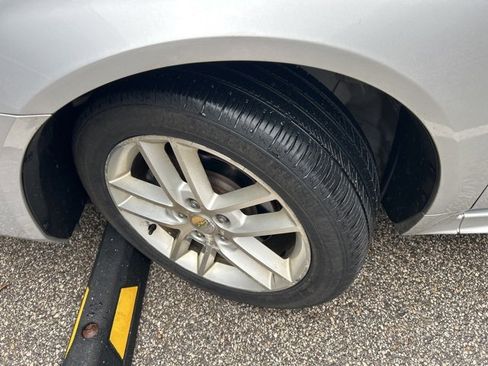 Used 2015 Chevrolet Impala LTZ image 11