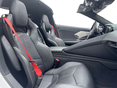 Used 2021 Chevrolet Corvette Stingray Preferred Cpe w/ Z51 Performance Package image 46