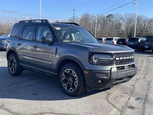 Used 2025 Ford Bronco Sport Outer Banks w/ Outer Banks Tech Package+ image 7