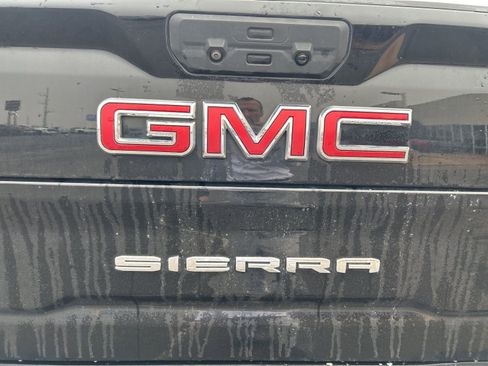 Used 2020 GMC Sierra 2500 AT4 w/ AT4 Premium Package image 12