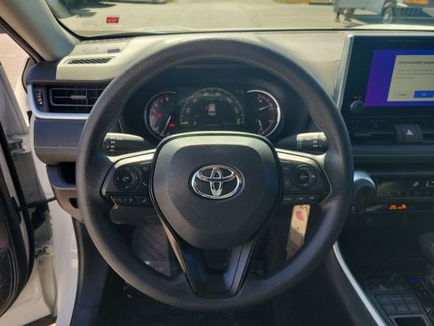 Used 2025 Toyota RAV4 LE image 26