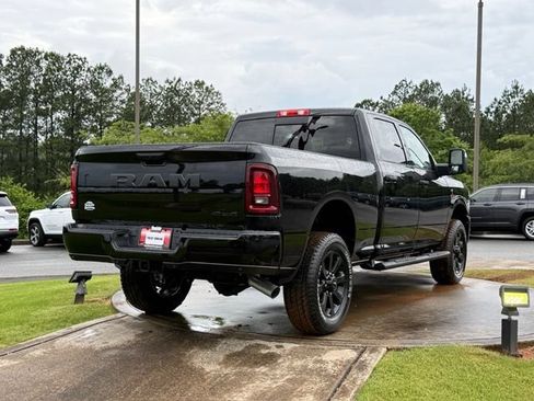 New 2026 RAM 2500 Tradesman AWD/4WD image 7