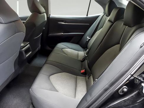 Used 2024 Toyota Camry LE FWD image 10