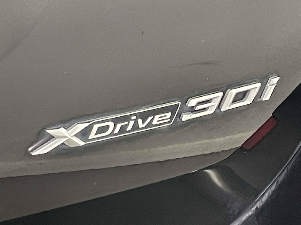 Used 2021 BMW X3 xDrive30i w/ Premium Package AWD/4WD image 12