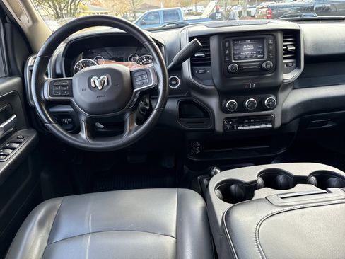 Used 2019 RAM 3500 Tradesman w/ Chrome Appearance Group image 23