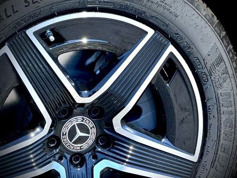 New 2026 Mercedes-Benz GLC 300 4MATIC image 13