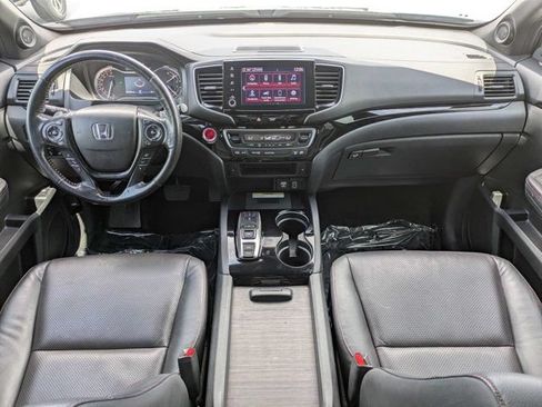 Used 2022 Honda Ridgeline Black Edition image 15