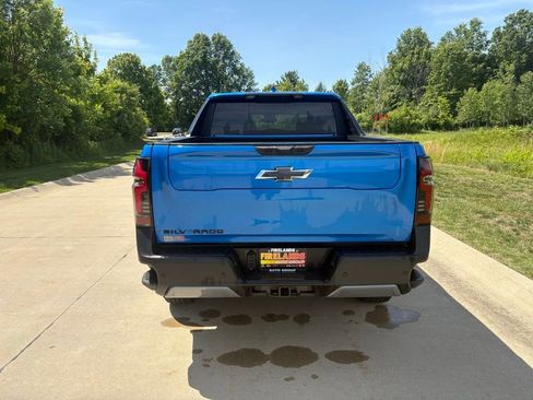 New 2026 Chevrolet Silverado EV Trail Boss w/ Plus Package AWD/4WD image 8