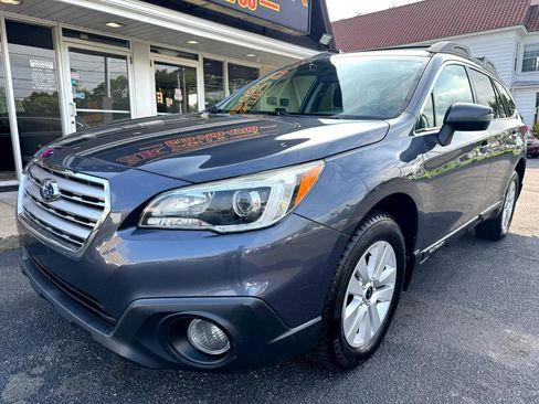 Used 2016 Subaru Outback 2.5i Premium image 2