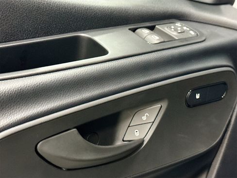 Certified 2025 Mercedes-Benz Sprinter 2500 image 18