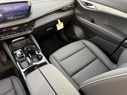 New 2026 Buick Envision Avenir image 16