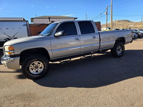 Used 2005 GMC Sierra 2500 SLE w/ Heavy-Duty Power Package image 5