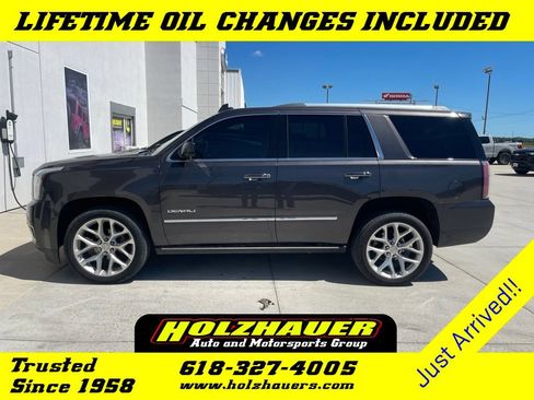 Used 2018 GMC Yukon Denali w/ Denali Ultimate Package AWD/4WD image 1