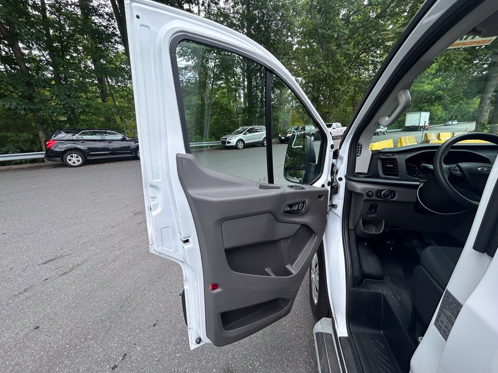 Used 2025 Ford Transit 250 Low Roof w/ Exterior Upgrade Package RWD image 16