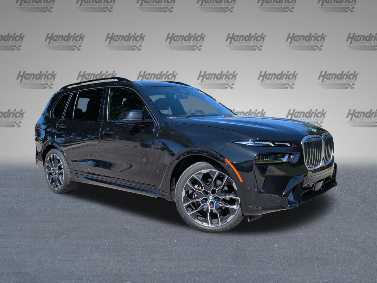 Used 2023 BMW X7 xDrive40i w/ M Sport Package AWD/4WD image 2