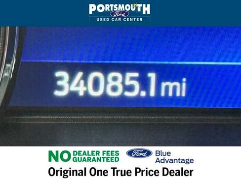 Certified 2022 Ford Explorer XLT w/ Equipment Group 202A image 18