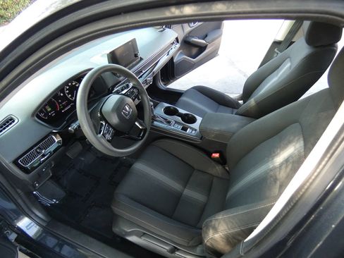 Used 2022 Honda Civic LX image 47