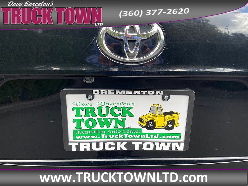 Used 2021 Toyota Highlander XLE AWD/4WD image 42