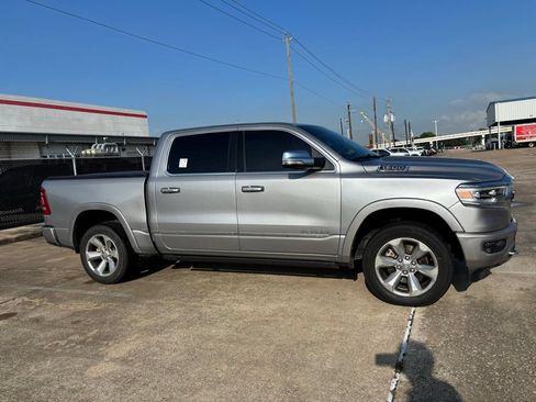 Used 2021 RAM 1500 Limited w/ Body Color Bumper Group AWD/4WD image 5
